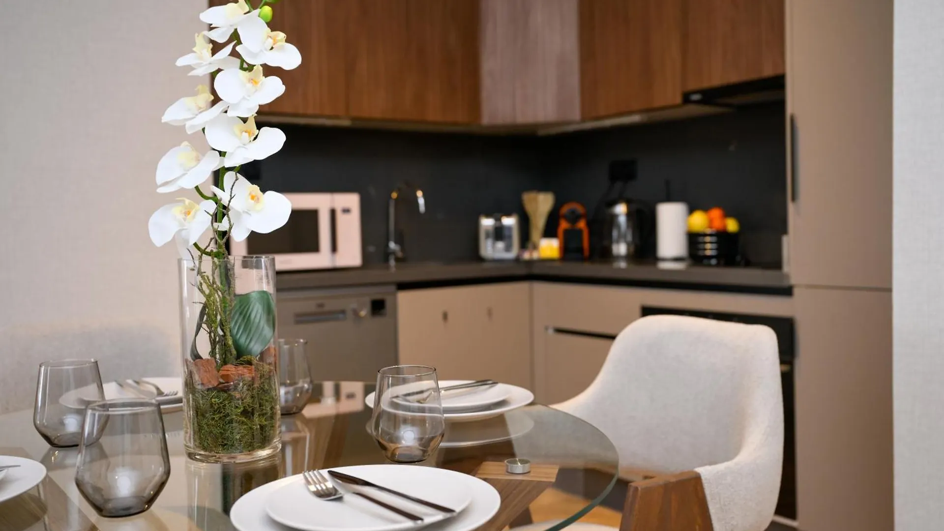Hsuites Casablanca, Suite H Prime, Elegant One Bedroom Apartment Marokkó